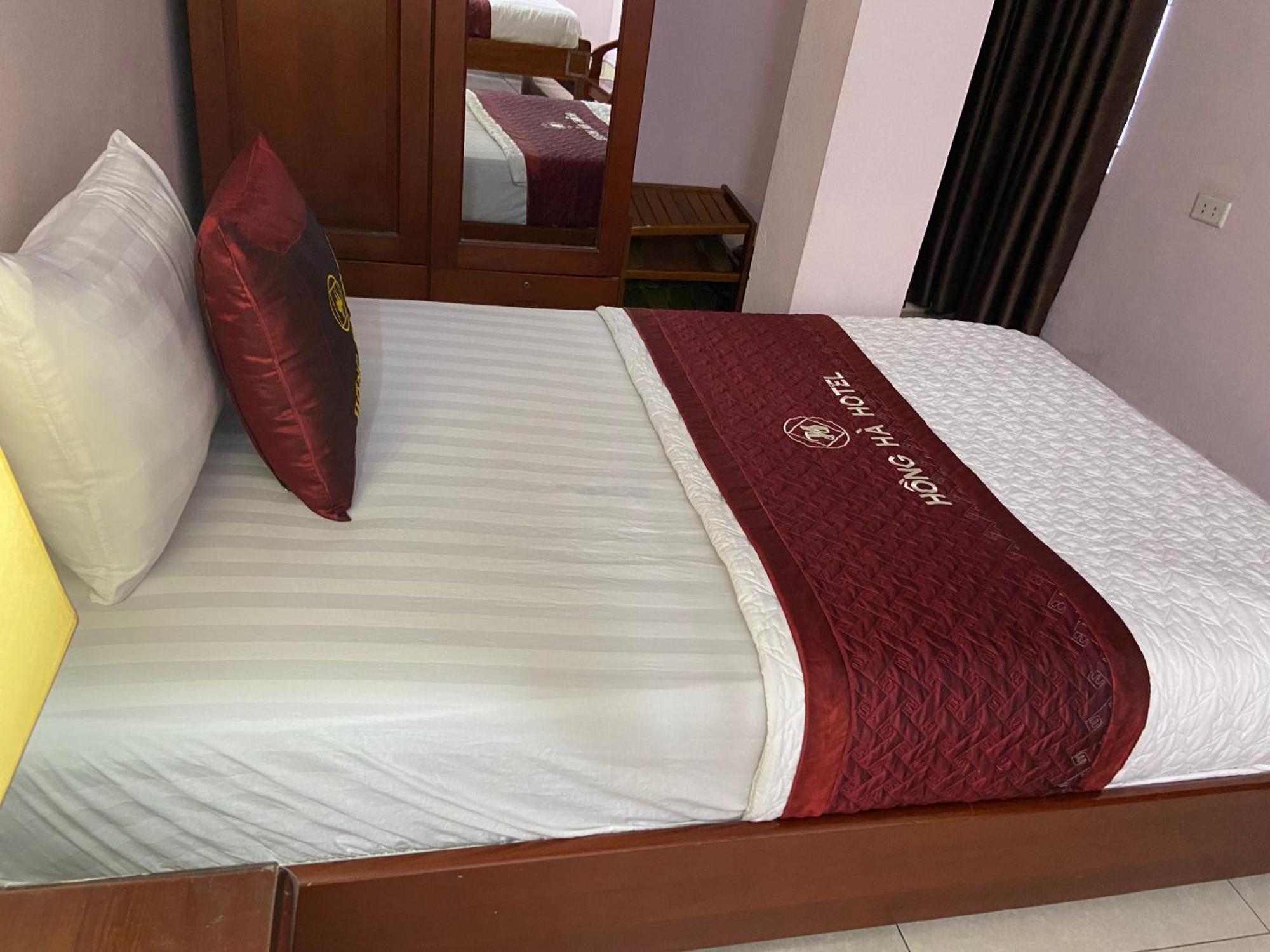 Hong Ha Airport Hotel Thach Loi Luaran gambar