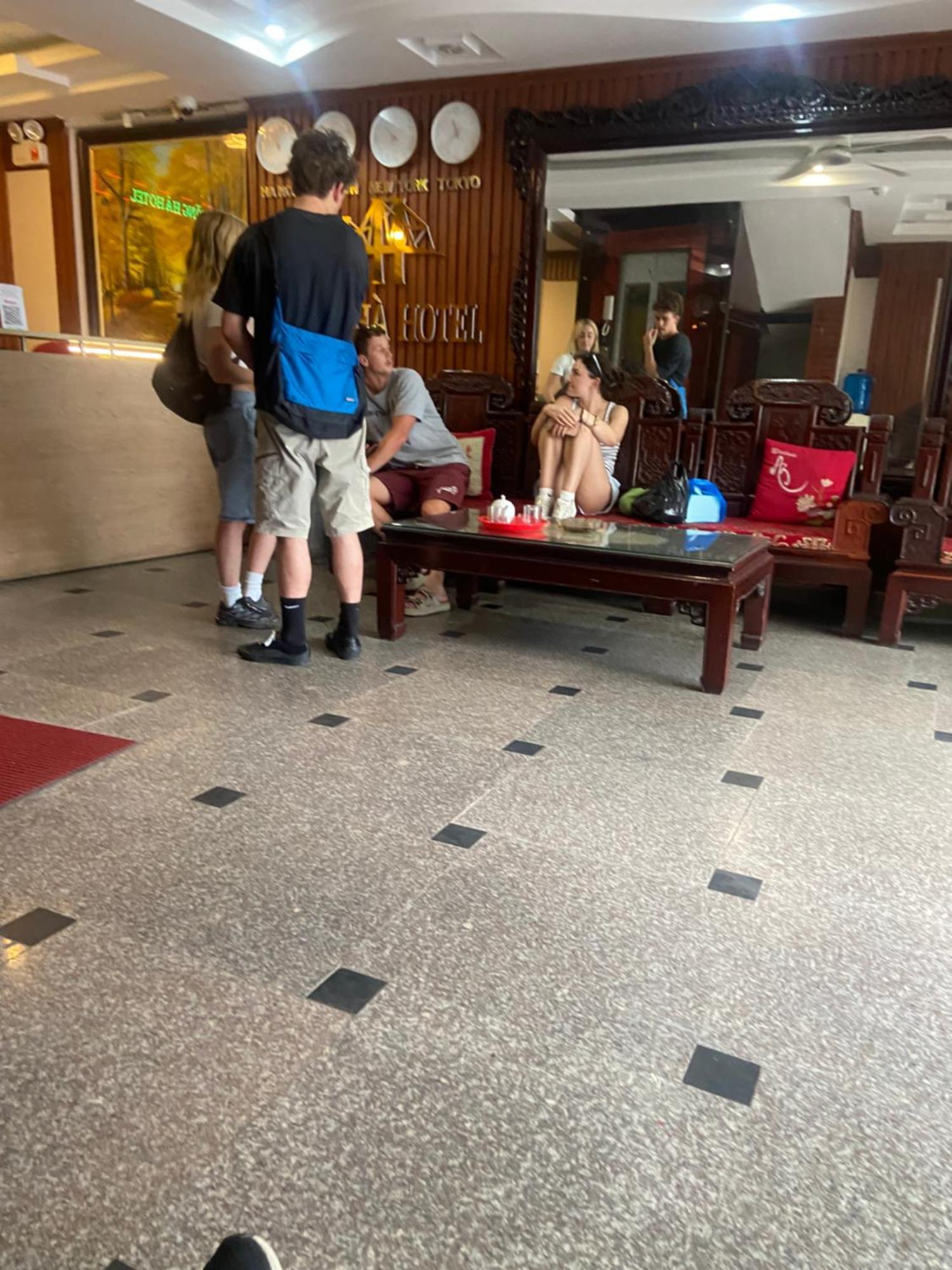 Hong Ha Airport Hotel Thach Loi Luaran gambar